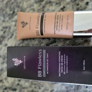 Younique BB Flawless Complexion Enhancer - Cream